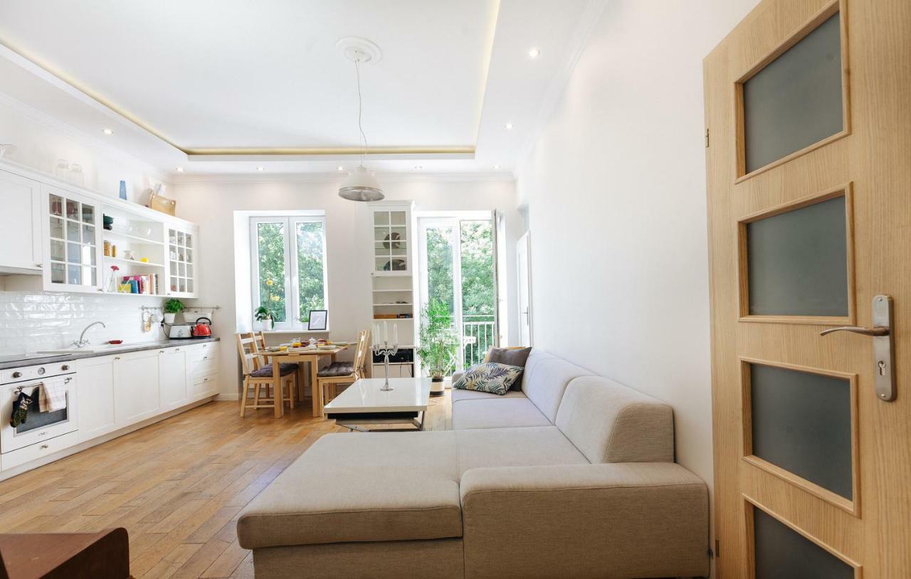 Apartamento Warsaw Concierge Traveller's Nest Wspólna Exterior foto