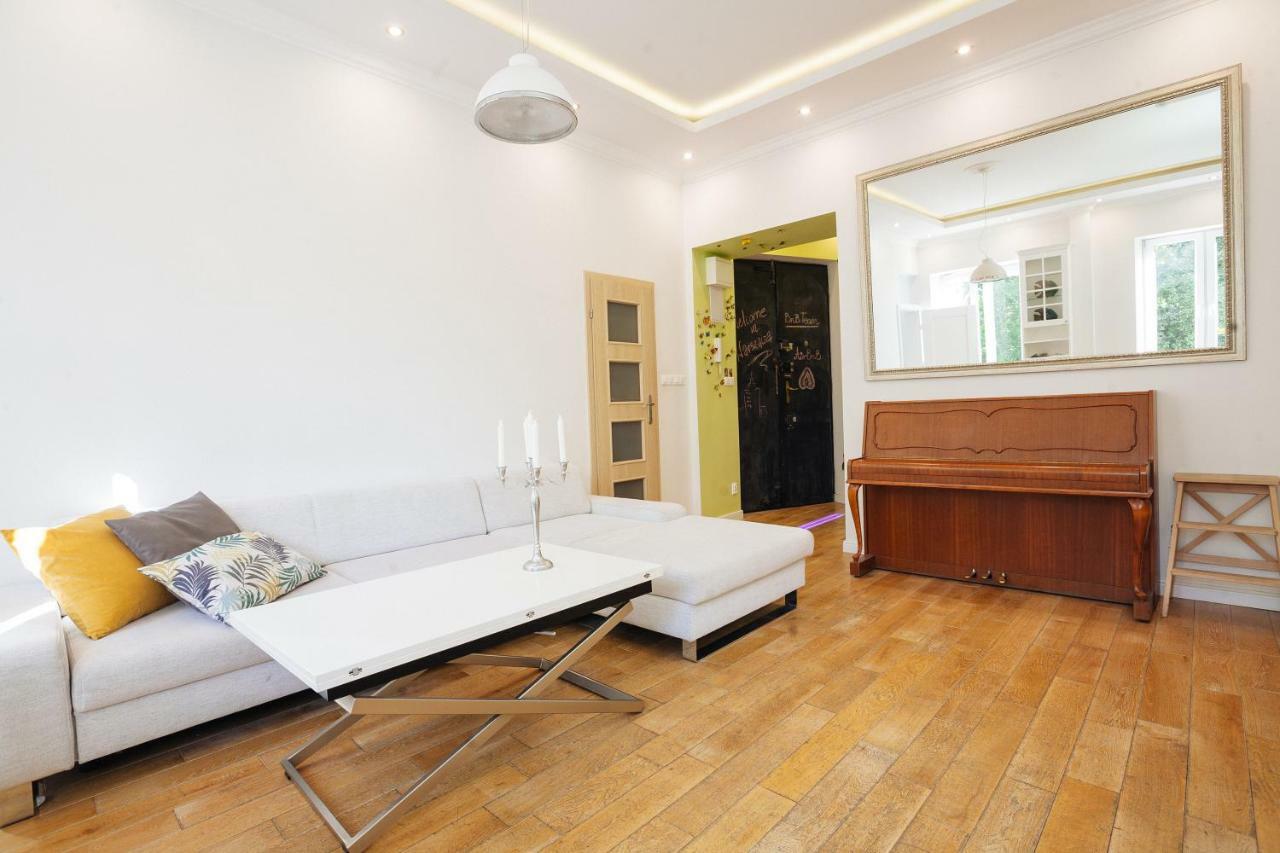 Apartamento Warsaw Concierge Traveller's Nest Wspólna Exterior foto